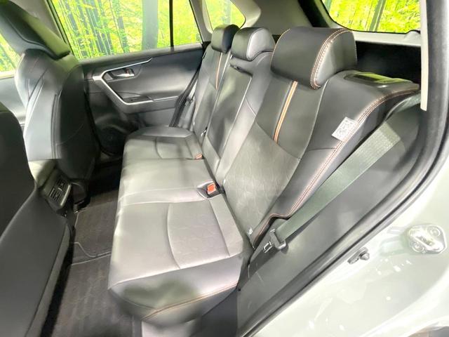 ＲＡＶ４ アドベンチャー　４ＷＤ　ＪＡＯＳエアロ　純正９型ナビ　バックカメラ　衝突被害軽減　ブラインドスポットモニター　禁煙車　電動リアゲート　シートベンチレーション　純正１９インチアルミ　パワーシート　ダウンヒルアシスト（57枚目）