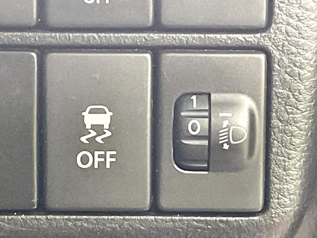 アルト Ｌ　衝突被害軽減　禁煙車　シートヒーター　コーナーセンサー　オートハイビーム　オートライト　アイドリングストップ　車線逸脱警報　ＣＤオーディオ　盗難防止装置　プライバシーガラス　横滑り防止装置（34枚目）