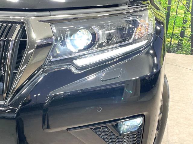 ランドクルーザープラド TX Lパッケージ 70thアニバーサリーリミテッド 4WD 禁煙車 トヨタセーフティーセンス サンルーフ 純正ナビ バックカメラ シートベンチレーション レーダークルーズ Bluetooth 革シート クリアランスソナー 純正18インチアルミ(13枚目)