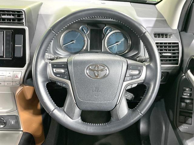 ランドクルーザープラド TX Lパッケージ 70thアニバーサリーリミテッド 4WD 禁煙車 トヨタセーフティーセンス サンルーフ 純正ナビ バックカメラ シートベンチレーション レーダークルーズ Bluetooth 革シート クリアランスソナー 純正18インチアルミ(14枚目)