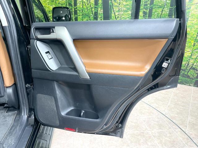 ランドクルーザープラド TX Lパッケージ 70thアニバーサリーリミテッド 4WD 禁煙車 トヨタセーフティーセンス サンルーフ 純正ナビ バックカメラ シートベンチレーション レーダークルーズ Bluetooth 革シート クリアランスソナー 純正18インチアルミ(58枚目)