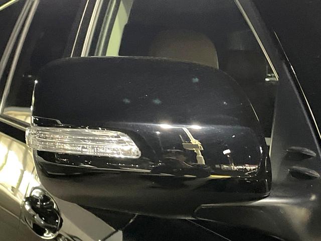 ランドクルーザープラド TX Lパッケージ 70thアニバーサリーリミテッド 4WD 禁煙車 トヨタセーフティーセンス サンルーフ 純正ナビ バックカメラ シートベンチレーション レーダークルーズ Bluetooth 革シート クリアランスソナー 純正18インチアルミ(66枚目)