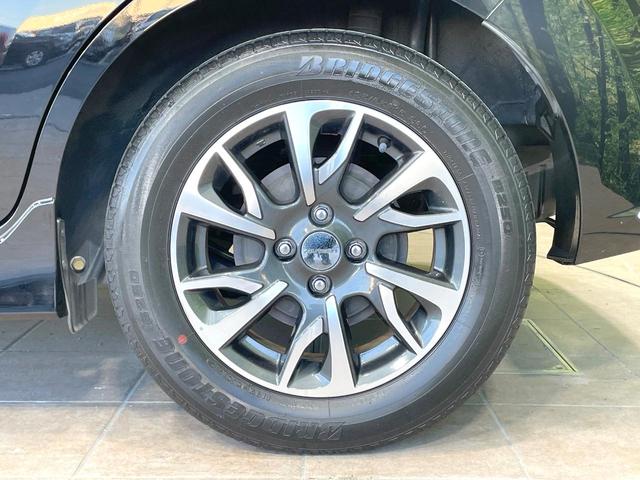 ノート ｅ－パワーオーテック　禁煙車　インテリジェントエマージェンシーブレーキ　純正ナビ　全周囲カメラ　デジタルインナーミラー　Ｂｌｕｅｔｏｏｔｈ　純正１５インチアルミ　ＥＴＣ　ＬＥＤヘッド　クリアランスソナー（21枚目）