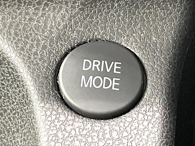 ノート ｅ－パワーオーテック　禁煙車　インテリジェントエマージェンシーブレーキ　純正ナビ　全周囲カメラ　デジタルインナーミラー　Ｂｌｕｅｔｏｏｔｈ　純正１５インチアルミ　ＥＴＣ　ＬＥＤヘッド　クリアランスソナー（33枚目）