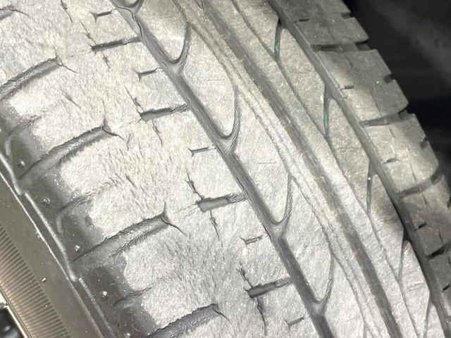 ノート ｅ－パワーオーテック　禁煙車　インテリジェントエマージェンシーブレーキ　純正ナビ　全周囲カメラ　デジタルインナーミラー　Ｂｌｕｅｔｏｏｔｈ　純正１５インチアルミ　ＥＴＣ　ＬＥＤヘッド　クリアランスソナー（58枚目）