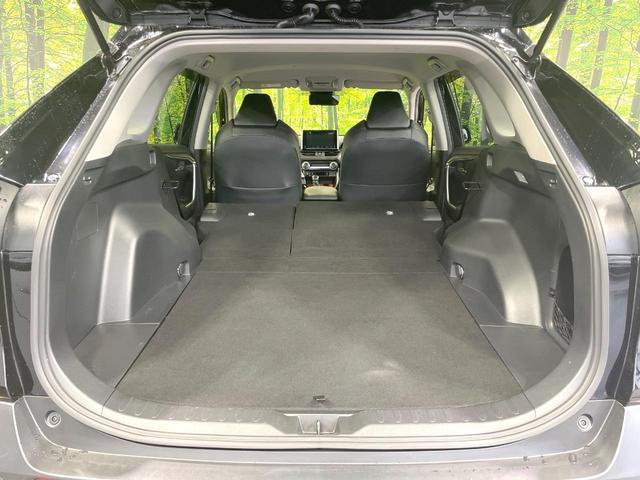 ＲＡＶ４ アドベンチャー　４ＷＤ　純正９型ナビ　バックカメラ　衝突被害軽減　禁煙車　レーダークルーズ　合皮シート　シートベンチレーション　パワーシート　ダウンヒルアシスト　コーナーセンサー　ＬＥＤヘッド　ＥＴＣ　スマートキー（10枚目）