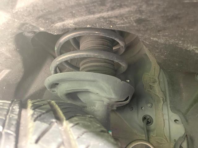 ＲＡＶ４ アドベンチャー　４ＷＤ　純正９型ナビ　バックカメラ　衝突被害軽減　禁煙車　レーダークルーズ　合皮シート　シートベンチレーション　パワーシート　ダウンヒルアシスト　コーナーセンサー　ＬＥＤヘッド　ＥＴＣ　スマートキー（21枚目）