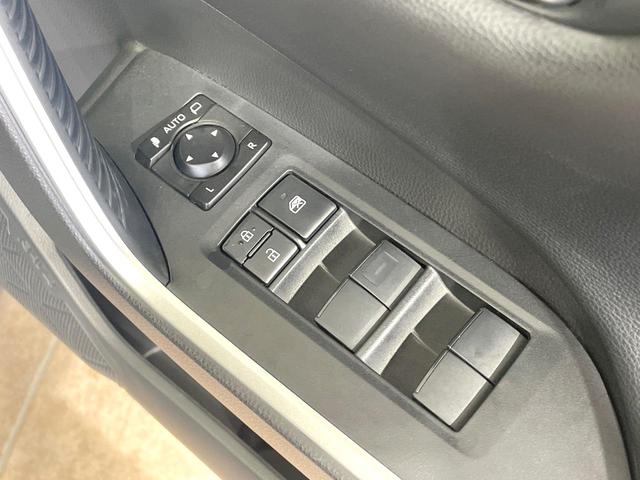 ＲＡＶ４ アドベンチャー　４ＷＤ　純正９型ナビ　バックカメラ　衝突被害軽減　禁煙車　レーダークルーズ　合皮シート　シートベンチレーション　パワーシート　ダウンヒルアシスト　コーナーセンサー　ＬＥＤヘッド　ＥＴＣ　スマートキー（50枚目）
