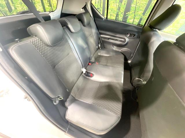 アクア クロスオーバー　純正ナビ　バックカメラ　衝突被害軽減　禁煙車　ハーフレザーシート　コーナーセンサー　ＬＥＤヘッド　純正１６インチアルミ　ＥＴＣ　オートハイビーム　オートライト　オートエアコン　Ｂｌｕｅｔｏｏｔｈ（9枚目）
