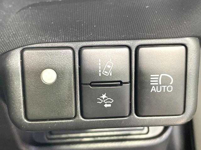 アクア クロスオーバー　純正ナビ　バックカメラ　衝突被害軽減　禁煙車　ハーフレザーシート　コーナーセンサー　ＬＥＤヘッド　純正１６インチアルミ　ＥＴＣ　オートハイビーム　オートライト　オートエアコン　Ｂｌｕｅｔｏｏｔｈ（25枚目）