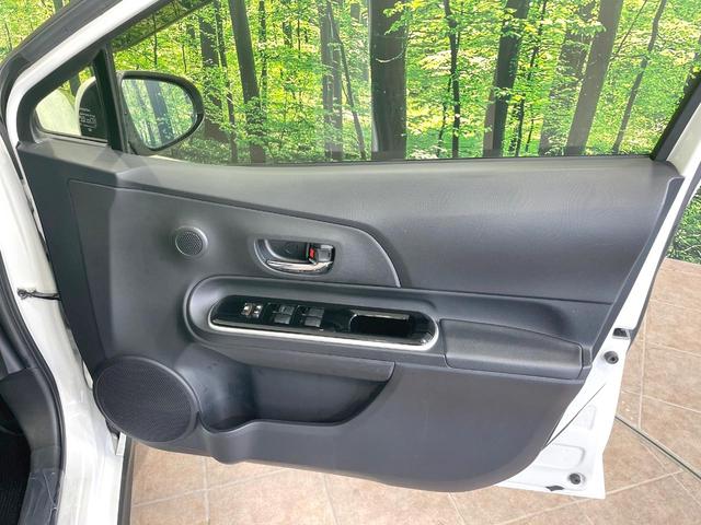 アクア クロスオーバー　純正ナビ　バックカメラ　衝突被害軽減　禁煙車　ハーフレザーシート　コーナーセンサー　ＬＥＤヘッド　純正１６インチアルミ　ＥＴＣ　オートハイビーム　オートライト　オートエアコン　Ｂｌｕｅｔｏｏｔｈ（43枚目）