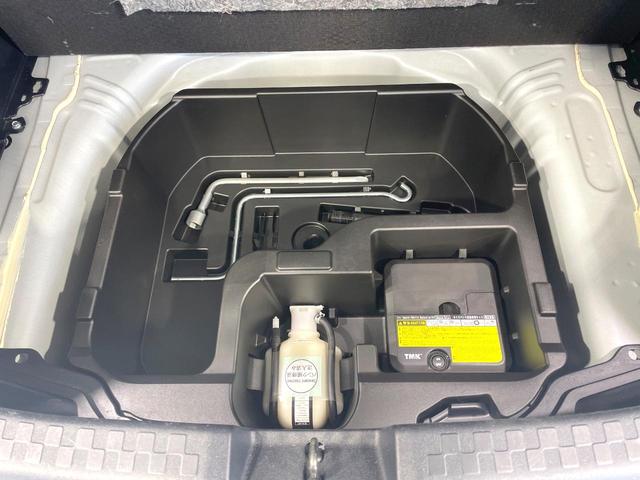 アクア クロスオーバー　純正ナビ　バックカメラ　衝突被害軽減　禁煙車　ハーフレザーシート　コーナーセンサー　ＬＥＤヘッド　純正１６インチアルミ　ＥＴＣ　オートハイビーム　オートライト　オートエアコン　Ｂｌｕｅｔｏｏｔｈ（53枚目）