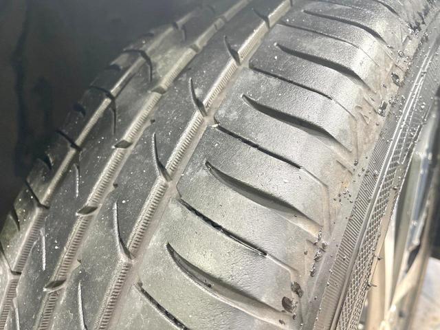 アクア クロスオーバー　純正ナビ　バックカメラ　衝突被害軽減　禁煙車　ハーフレザーシート　コーナーセンサー　ＬＥＤヘッド　純正１６インチアルミ　ＥＴＣ　オートハイビーム　オートライト　オートエアコン　Ｂｌｕｅｔｏｏｔｈ（56枚目）