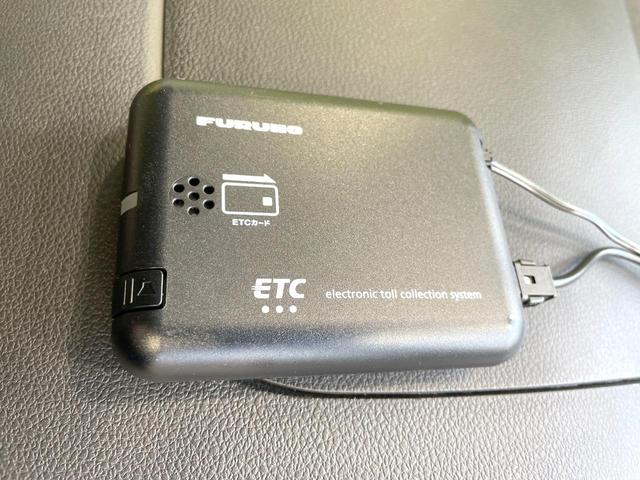 スペーシア ハイブリッドＧ　禁煙車　スズキセーフティサポート　ナビ　バックカメラ　Ｂｌｕｅｔｏｏｔｈ　ＬＥＤヘッド　オートマチックハイビーム　クリアランスソナー　両側スライドドア　オートエアコン　クリアランスソナー（6枚目）