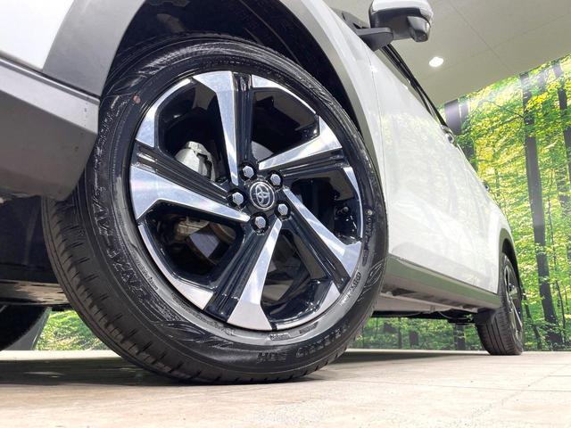 ライズ Ｚ　禁煙車　衝突軽減　ナビ　全周囲カメラ　シートヒーター　シーケンシャルターンランプ　ＬＥＤヘッド　オートマチックハイビーム　クリアランスソナー　Ｂｌｕｅｔｏｏｔｈ　革巻きハンドル　ＥＴＣ（12枚目）