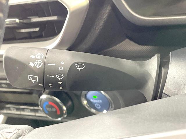 ライズ Ｚ　禁煙車　衝突軽減　ナビ　全周囲カメラ　シートヒーター　シーケンシャルターンランプ　ＬＥＤヘッド　オートマチックハイビーム　クリアランスソナー　Ｂｌｕｅｔｏｏｔｈ　革巻きハンドル　ＥＴＣ（29枚目）