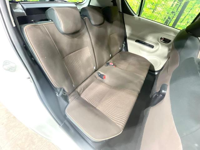 アクア Ｇ　禁煙車　純正ナビ　バックカメラ　シートヒーター　スマートキー　フォグランプ　Ｂｌｕｅｔｏｏｔｈ　オートライト　オートエアコン　プライバシーガラス　電動格納ミラー（9枚目）