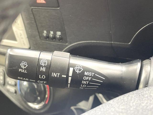 アクア Ｇ　禁煙車　純正ナビ　バックカメラ　シートヒーター　スマートキー　フォグランプ　Ｂｌｕｅｔｏｏｔｈ　オートライト　オートエアコン　プライバシーガラス　電動格納ミラー（30枚目）