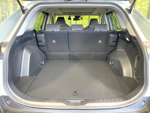 ＲＡＶ４ ハイブリッドアドベンチャー　４ＷＤ　禁煙車　トヨタセーフティーセンス　サンルーフ　純正９型ＤＡ　全周囲カメラ　純正１９インチアルミ　Ｂｌｕｅｔｏｏｔｈ　シートベンチレーション　レザーシート　ブラインドスポットモニター　ＥＴＣ（10枚目）
