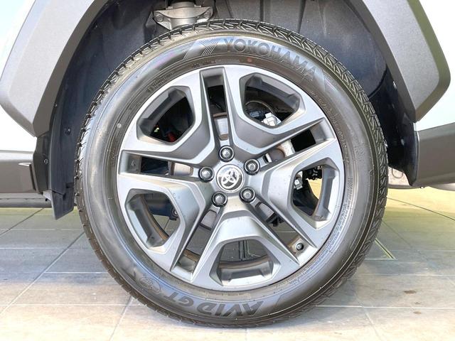 ＲＡＶ４ ハイブリッドアドベンチャー　４ＷＤ　禁煙車　トヨタセーフティーセンス　サンルーフ　純正９型ＤＡ　全周囲カメラ　純正１９インチアルミ　Ｂｌｕｅｔｏｏｔｈ　シートベンチレーション　レザーシート　ブラインドスポットモニター　ＥＴＣ（21枚目）