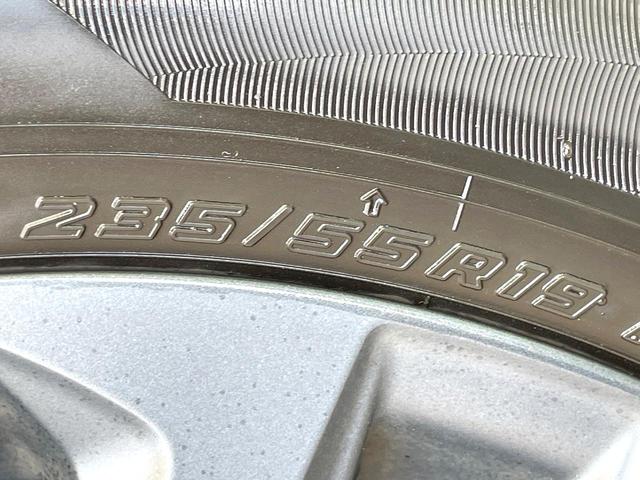 ＲＡＶ４ ハイブリッドアドベンチャー　４ＷＤ　禁煙車　トヨタセーフティーセンス　サンルーフ　純正９型ＤＡ　全周囲カメラ　純正１９インチアルミ　Ｂｌｕｅｔｏｏｔｈ　シートベンチレーション　レザーシート　ブラインドスポットモニター　ＥＴＣ（22枚目）