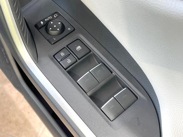 ＲＡＶ４ ハイブリッドアドベンチャー　４ＷＤ　禁煙車　トヨタセーフティーセンス　サンルーフ　純正９型ＤＡ　全周囲カメラ　純正１９インチアルミ　Ｂｌｕｅｔｏｏｔｈ　シートベンチレーション　レザーシート　ブラインドスポットモニター　ＥＴＣ（26枚目）