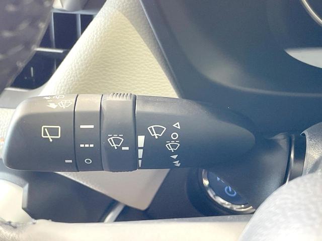 ＲＡＶ４ ハイブリッドアドベンチャー　４ＷＤ　禁煙車　トヨタセーフティーセンス　サンルーフ　純正９型ＤＡ　全周囲カメラ　純正１９インチアルミ　Ｂｌｕｅｔｏｏｔｈ　シートベンチレーション　レザーシート　ブラインドスポットモニター　ＥＴＣ（33枚目）