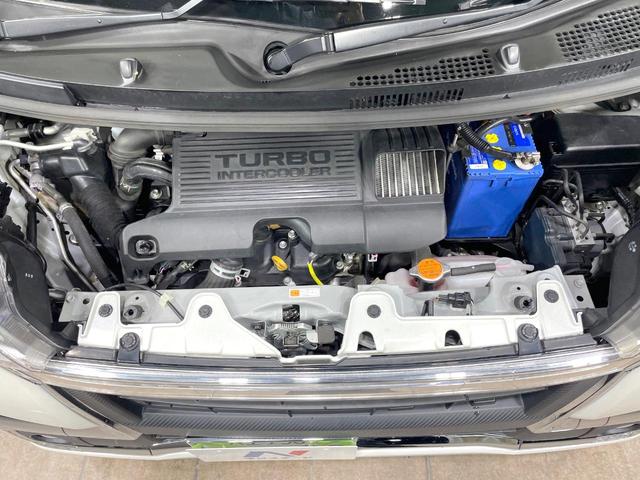 タント カスタムＲＳ　トップエディションＶＳ　ＳＡＩＩＩ　禁煙車　スマートアシスト　純正８型ナビ　全周囲カメラ　両側電動ドア　ハーフレザーシート　ＥＴＣ　オートマチックハイビーム　シートヒーター　純正１５インチアルミ　ＬＥＤヘッド　革巻きハンドル（18枚目）