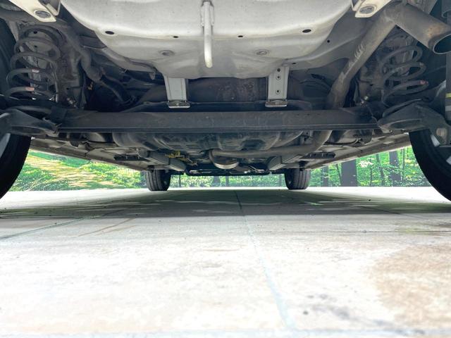 タント カスタムＲＳ　トップエディションＶＳ　ＳＡＩＩＩ　禁煙車　スマートアシスト　純正８型ナビ　全周囲カメラ　両側電動ドア　ハーフレザーシート　ＥＴＣ　オートマチックハイビーム　シートヒーター　純正１５インチアルミ　ＬＥＤヘッド　革巻きハンドル（19枚目）