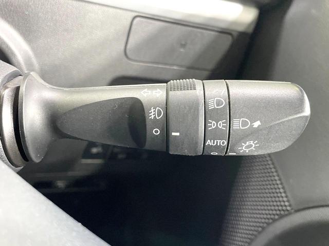 タント カスタムＲＳ　トップエディションＶＳ　ＳＡＩＩＩ　禁煙車　スマートアシスト　純正８型ナビ　全周囲カメラ　両側電動ドア　ハーフレザーシート　ＥＴＣ　オートマチックハイビーム　シートヒーター　純正１５インチアルミ　ＬＥＤヘッド　革巻きハンドル（43枚目）