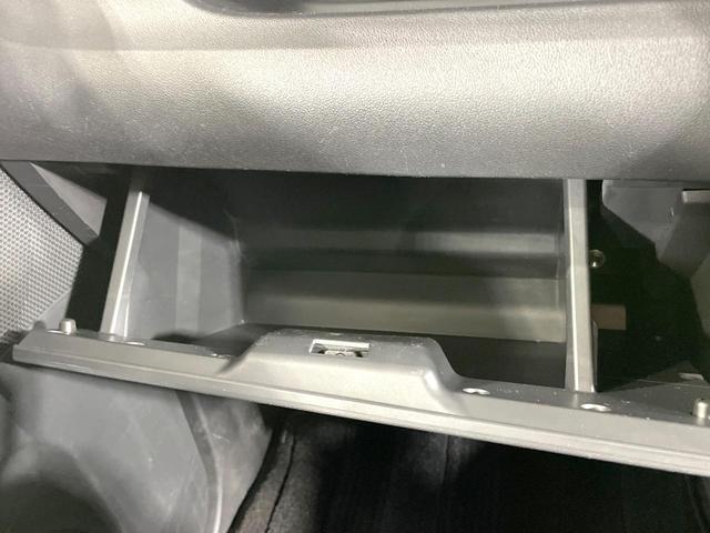 タント カスタムＲＳ　トップエディションＶＳ　ＳＡＩＩＩ　禁煙車　スマートアシスト　純正８型ナビ　全周囲カメラ　両側電動ドア　ハーフレザーシート　ＥＴＣ　オートマチックハイビーム　シートヒーター　純正１５インチアルミ　ＬＥＤヘッド　革巻きハンドル（51枚目）