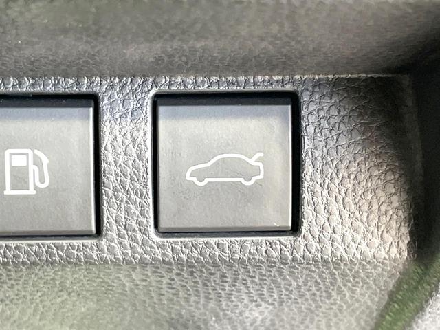 クラウンクロスオーバー Gレザーパッケージ 禁煙車 モデリスタエアロ トヨタセーフティセンス 純正12.3型ナビ シートベンチレーション 4眼LEDヘッド レーダークルーズ ブラインドスポットモニター シートメモリー 革シート(51枚目)