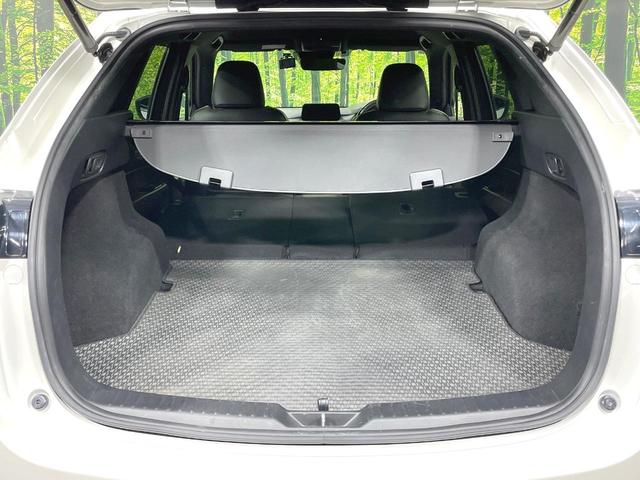CX-5 XD エクスクルーシブモード 禁煙車 衝突軽減 マツダコネクトナビ 全周囲カメラ BOSEサウンド 革シート シートベンチレーション ステアリングヒーター レーダークルーズ 電動リアゲート LEDヘッド(10枚目)