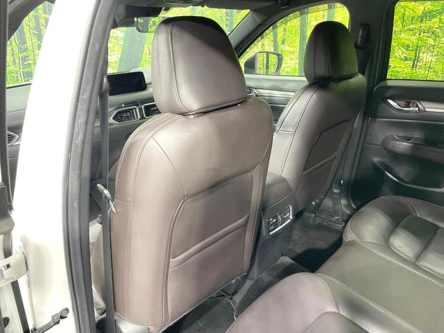 CX-5 XD エクスクルーシブモード 禁煙車 衝突軽減 マツダコネクトナビ 全周囲カメラ BOSEサウンド 革シート シートベンチレーション ステアリングヒーター レーダークルーズ 電動リアゲート LEDヘッド(47枚目)