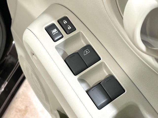 キューブ 15X 禁煙車 純正ナビ バックカメラ スマートキー ビルトインETC Bluetooth CD DVD再生 フルセグ プライバシーガラス 盗難防止装置(25枚目)