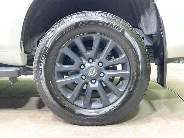 ランドクルーザープラド TX Lパッケージ マットブラックエディション 4WD 禁煙車 サンルーフ メーカー9型ナビ 全周囲カメラ シートベンチレーション ベージュ革シート 7人乗 ルーフレール LEDヘッド オートマチックハイビーム ETC(21枚目)