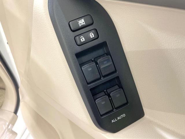 ランドクルーザープラド TX Lパッケージ マットブラックエディション 4WD 禁煙車 サンルーフ メーカー9型ナビ 全周囲カメラ シートベンチレーション ベージュ革シート 7人乗 ルーフレール LEDヘッド オートマチックハイビーム ETC(25枚目)