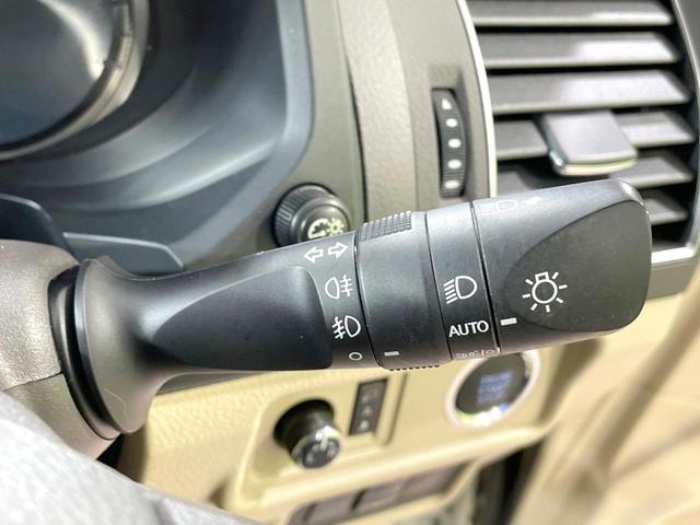 ランドクルーザープラド TX Lパッケージ マットブラックエディション 4WD 禁煙車 サンルーフ メーカー9型ナビ 全周囲カメラ シートベンチレーション ベージュ革シート 7人乗 ルーフレール LEDヘッド オートマチックハイビーム ETC(28枚目)