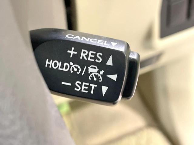 ランドクルーザープラド TX Lパッケージ マットブラックエディション 4WD 禁煙車 サンルーフ メーカー9型ナビ 全周囲カメラ シートベンチレーション ベージュ革シート 7人乗 ルーフレール LEDヘッド オートマチックハイビーム ETC(30枚目)