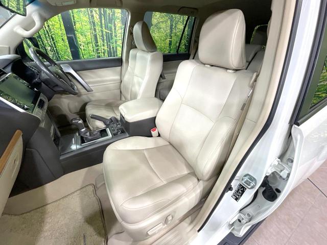 ランドクルーザープラド TX Lパッケージ マットブラックエディション 4WD 禁煙車 サンルーフ メーカー9型ナビ 全周囲カメラ シートベンチレーション ベージュ革シート 7人乗 ルーフレール LEDヘッド オートマチックハイビーム ETC(50枚目)