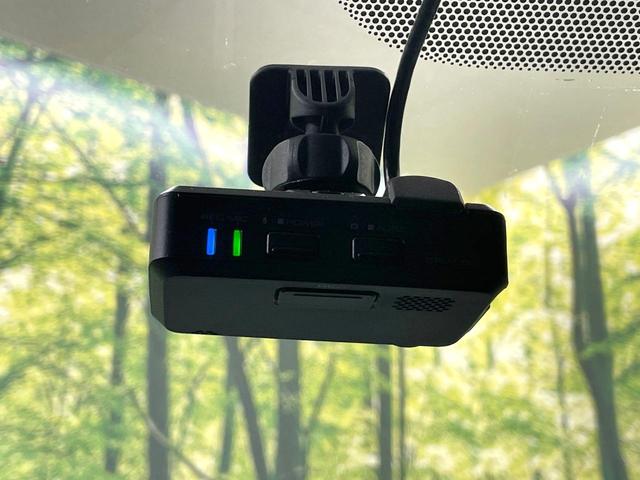 シエンタ G クエロ 禁煙車 TRDエアロ ナビ 全周囲カメラ 両側電動ドア ハーフレザーシート シートヒーター ステアリングヒーター クリアランスソナー LEDヘッド 純正OP16インチアルミ(53枚目)