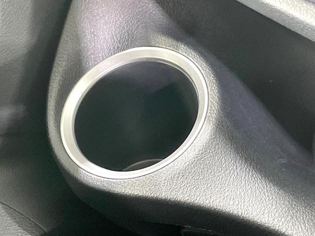 シエンタ G クエロ 禁煙車 TRDエアロ ナビ 全周囲カメラ 両側電動ドア ハーフレザーシート シートヒーター ステアリングヒーター クリアランスソナー LEDヘッド 純正OP16インチアルミ(55枚目)