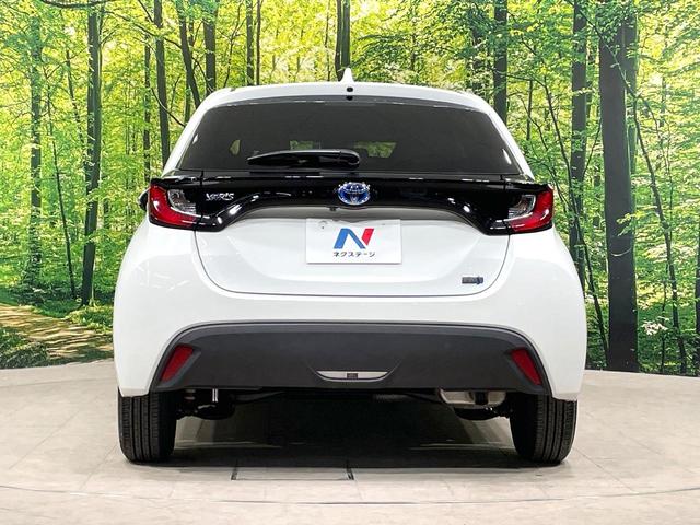 ヤリス ハイブリッドＸ　禁煙車　トヨタセーフティーセンス　純正ディスプレイオーディオ　バックカメラ　Ｂｌｕｅｔｏｏｔｈ　オートマチックハイビーム　レーダークルーズコントロール　ＥＴＣ（15枚目）