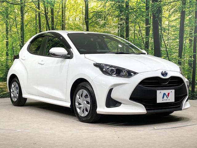 ヤリス ハイブリッドＸ　禁煙車　トヨタセーフティーセンス　純正ディスプレイオーディオ　バックカメラ　Ｂｌｕｅｔｏｏｔｈ　オートマチックハイビーム　レーダークルーズコントロール　ＥＴＣ（16枚目）