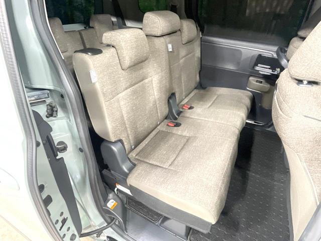 シエンタ Ｚ　禁煙車　両側電動スライドドア　トヨタセーフティセンス　純正１０型ナビ　レーダークルーズ　バックカメラ　ＥＴＣ　Ｂｌｕｅｔｏｏｔｈ　ＬＥＤヘッド　ブラインドスポットモニター（9枚目）