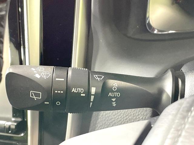 ハリアー プレミアム 禁煙車 純正9型ナビ バックカメラ クルーズコントロール LEDヘッド オートハイビーム ハーフレザーシート ウッドコンビハンドル 純正18インチアルミ 電動リアゲート(30枚目)