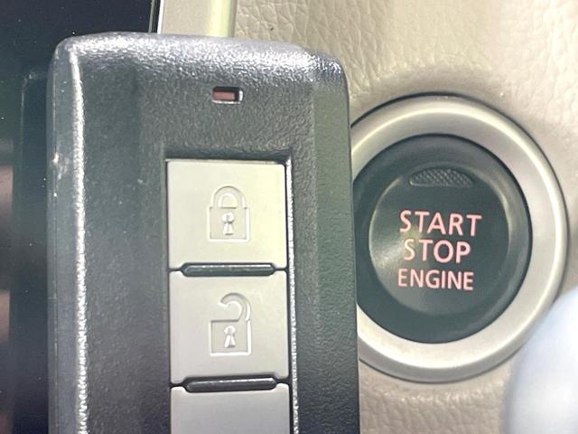 デイズ Ｘ　禁煙車　純正ＳＤナビ　全周囲カメラ　スマートキー　オートエアコン　Ｂｌｕｅｔｏｏｔｈ　ＣＤ　ＤＶＤ再生　フルセグ　アイドリングストップ　プライバシーガラス（7枚目）