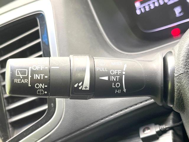 オデッセイ アブソルート 禁煙車 純正ナビ フリップダウンモニター マルチビューカメラ シティブレーキ 両側パワスラ クルコン LEDヘッド オートライト オートエアコン パドルシフト スマートキー ETC HDMI端子(31枚目)