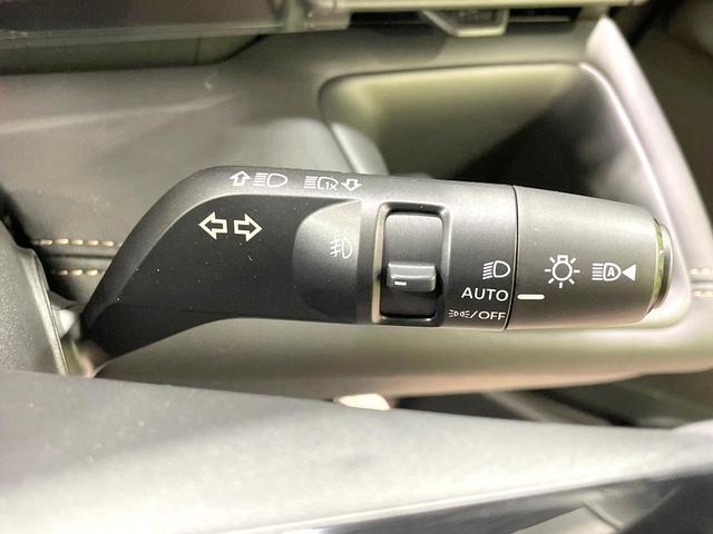 セレナ ｅ－パワー　ハイウェイスターＶ　登録済未使用車　両側電動スライドドア　純正１２型ナビ　全周囲カメラ　デジタルインナーミラー　衝突軽減　ドラレコ　ＬＥＤヘッド　ＥＴＣ２．０　純正１６インチアルミ　オートハイビーム　車線逸脱警報（27枚目）