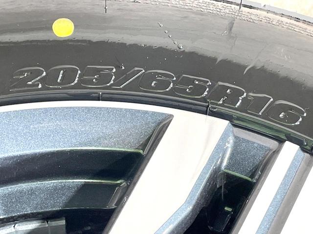 セレナ ｅ－パワー　ハイウェイスターＶ　登録済未使用車　両側電動スライドドア　純正１２型ナビ　全周囲カメラ　デジタルインナーミラー　衝突軽減　ドラレコ　ＬＥＤヘッド　ＥＴＣ２．０　純正１６インチアルミ　オートハイビーム　車線逸脱警報（59枚目）